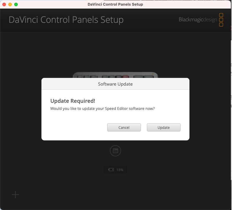 「Update」DaVinci Resolve USBケーブルでパソコンとSpeed Editoを接続するとアップデートが開始される