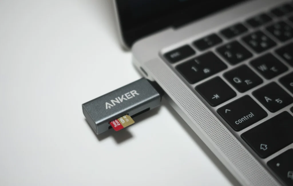 Anker 2-in-1 SD / microSD 対応USB-Cカードリーダー microSDスロット搭載、変換アダプター不要。