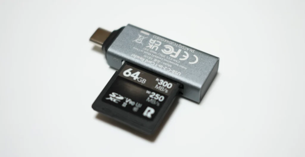 Anker 2-in-1 SD / microSD 対応USB-Cカードリーダー 裏側